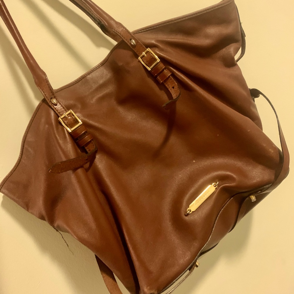 Authentic leather Burberry tote